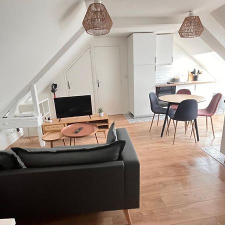 T3 Proche Centre Ville Gare Sncf Plage Avec Parkink Prive Lorient Zewnętrze zdjęcie